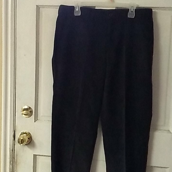 Pants - Picture 5 of 9